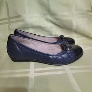 Ecco ballet Flat shoes in navy blue and size 5.5 (35EU)